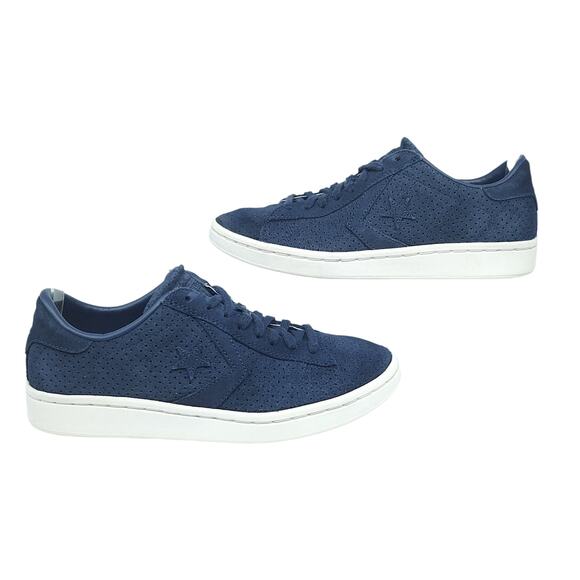 Converse Shoes Womens 6 Navy Blue Suede Leather Low Tops One Star Comfy Preppy - Picture 1 of 14